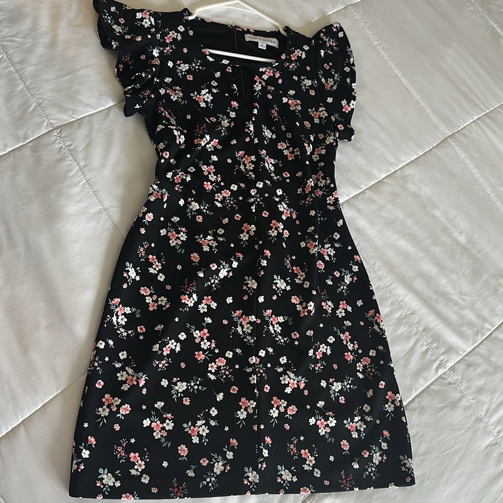 Beautiful dress , perfect for summer. Worn only two times , very good condition. - Picture 3 of 8